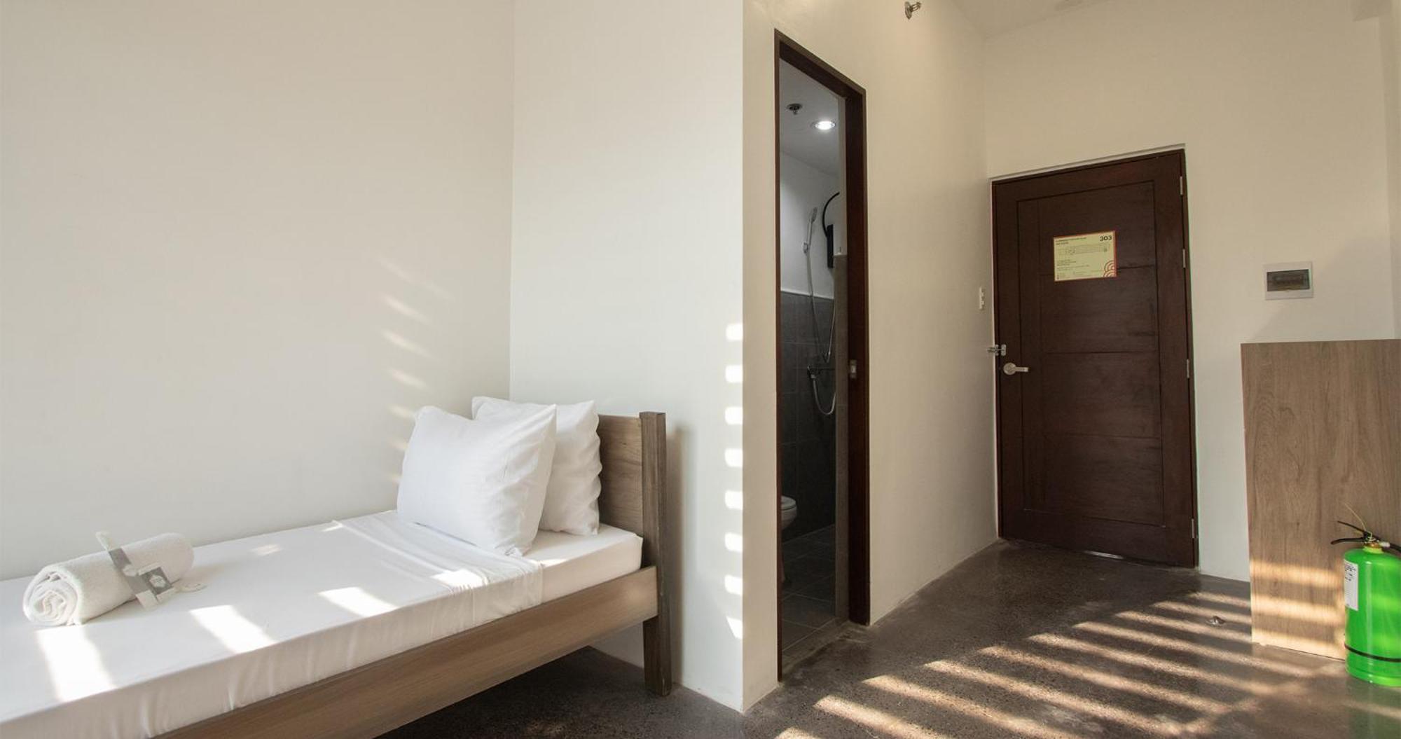 Хостел The Pad Coliving Себу Экстерьер фото